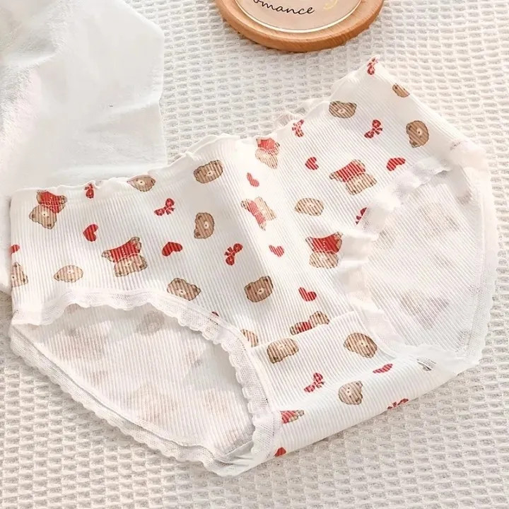 شورت زنانه عروسکی کبریتی نخی طرح تدی سایز بزرگ پک سه تایی
