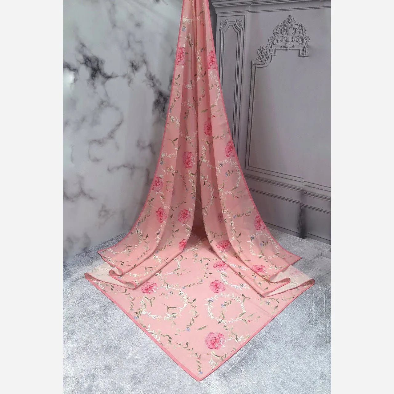 روسری نخ کاستوم قواره 140 طرح گل گلی دابل پینک