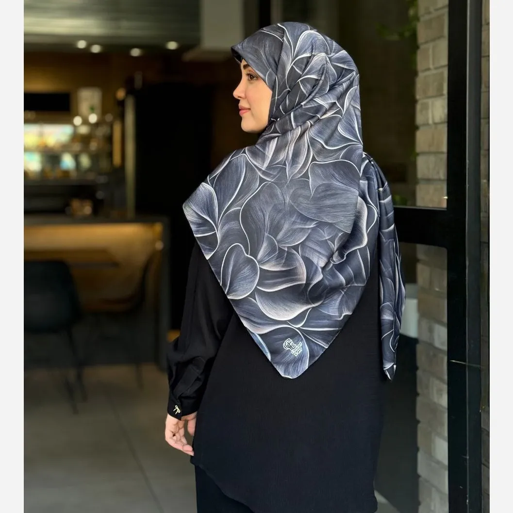 روسری نخ کاستوم طرح الاروسری اِلا سبز سایز 140 در 140